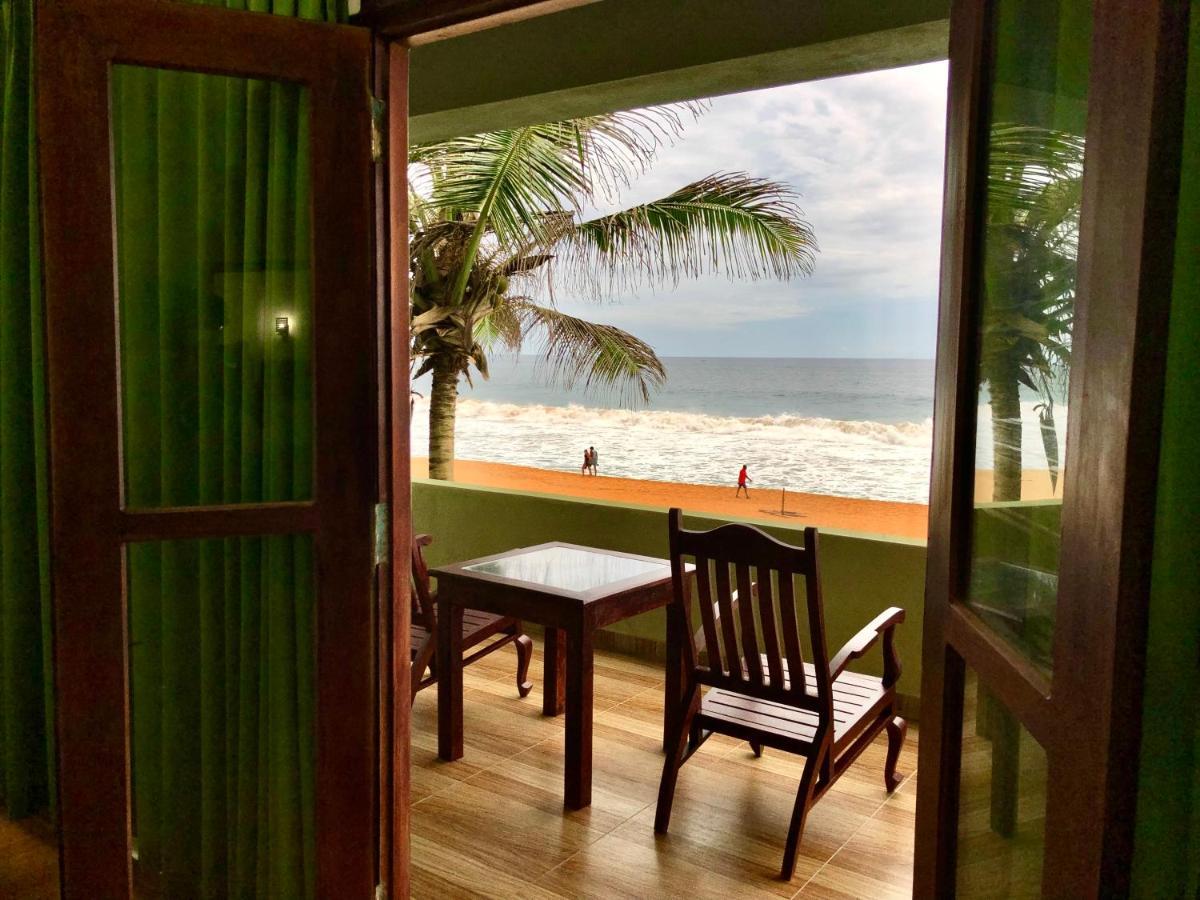 Serenade Beach Hotel Hikkaduwa Eksteriør bilde