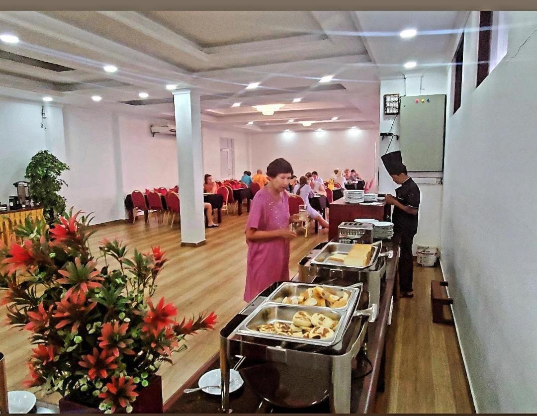 Serenade Beach Hotel Hikkaduwa Eksteriør bilde