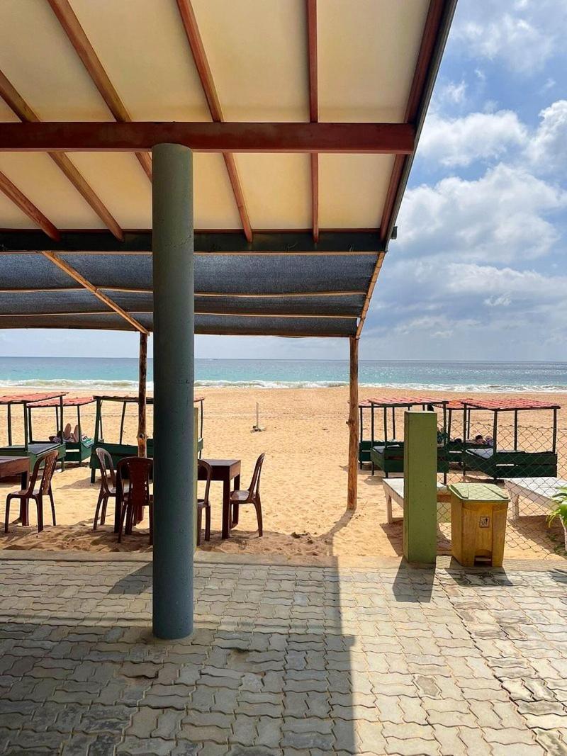 Serenade Beach Hotel Hikkaduwa Eksteriør bilde